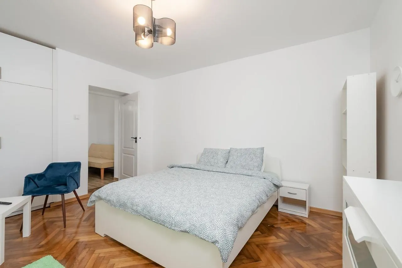 Apartment Vlad House Dristor Park Lake Bucharest